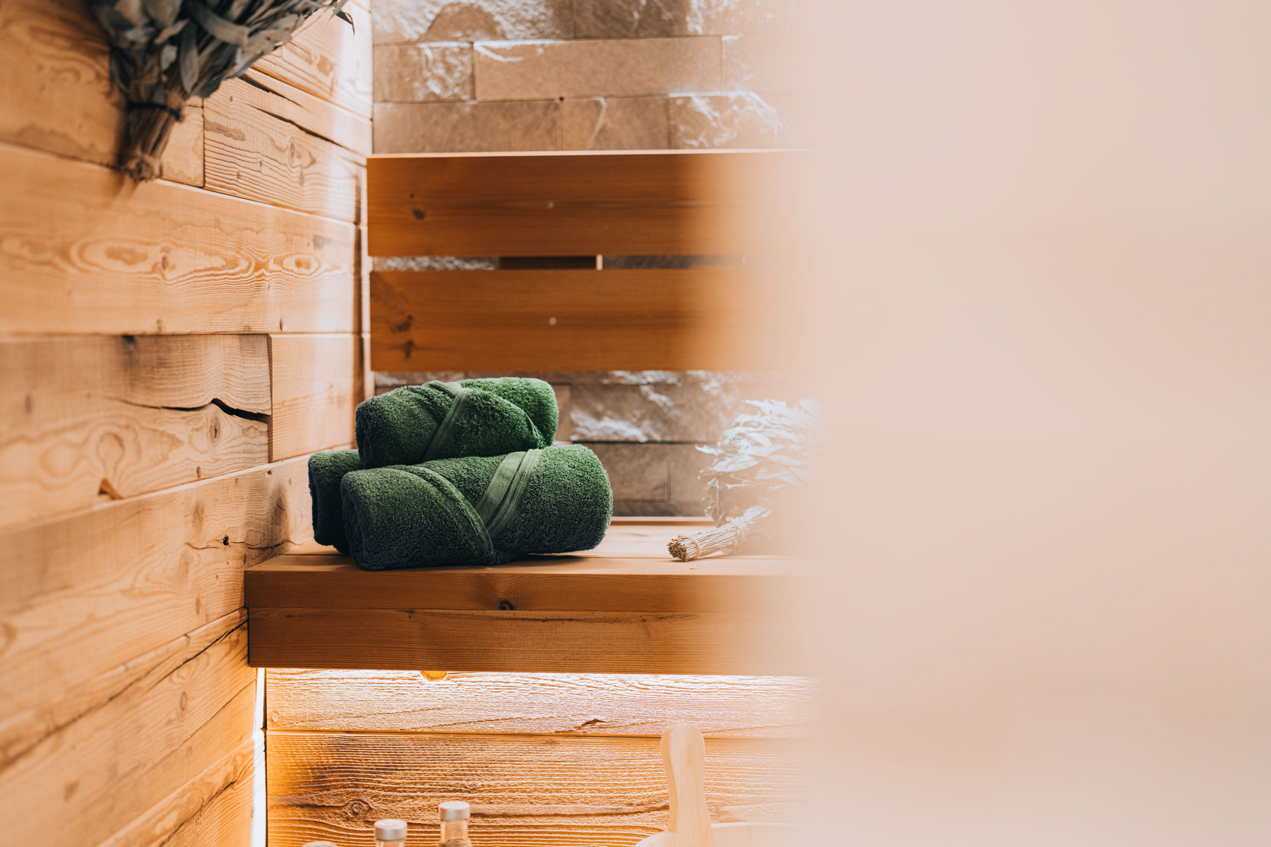 Sauna © Eva Beer | Tauernflair Premium Suites, Bruck an der Großglocknerstraße